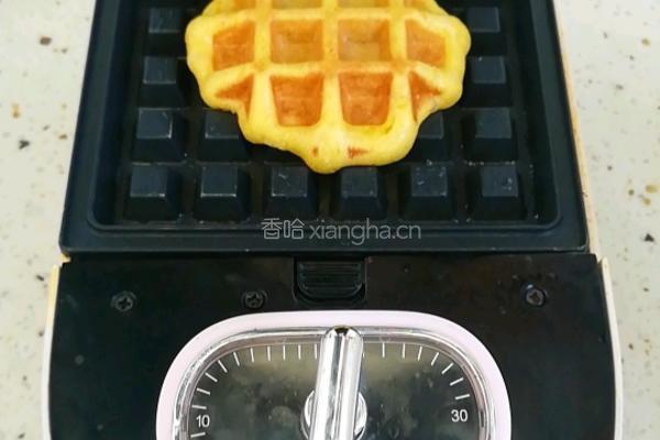 南瓜豆沙饼的做法图解13
