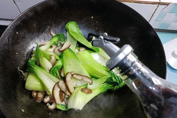 香菇油菜的做法图解9