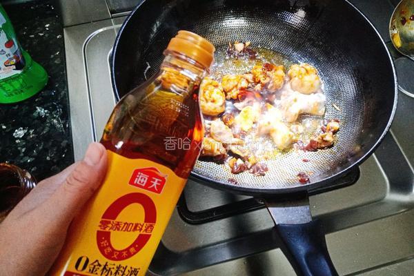 酱香鸡腿香菇焖土豆的做法图解7