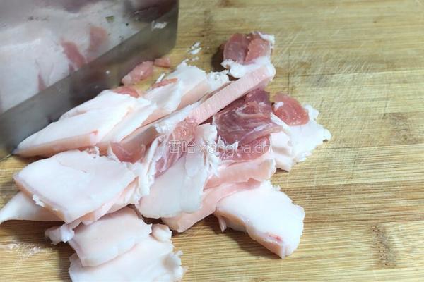 小白菜烧豆腐的做法图解1