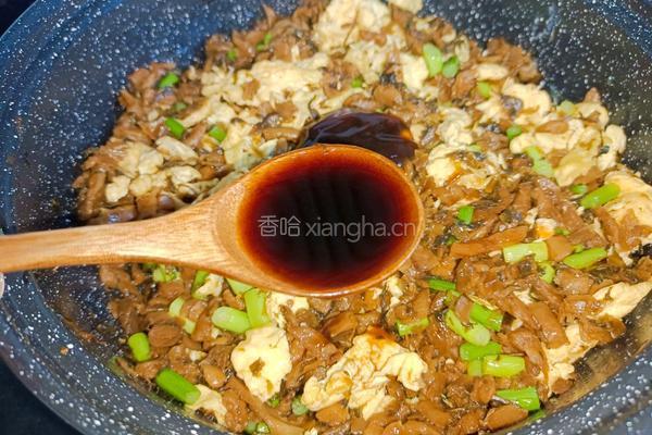 蒜苔鸡蛋炒外婆菜的做法图解9