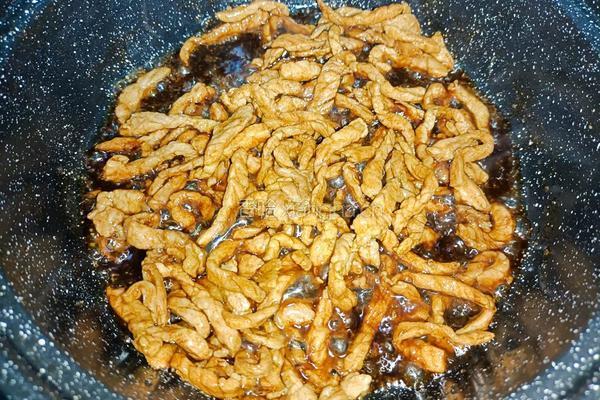 肉丝炒韭黄的做法图解3