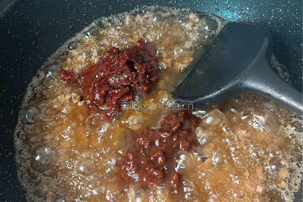 香辣牛肉酱的做法图解8