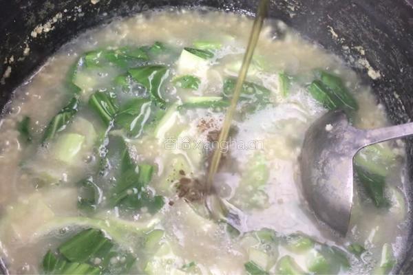 猪血小米粥的做法图解8