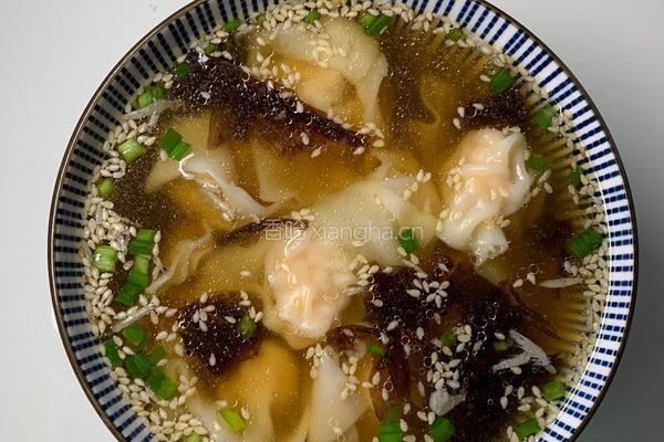 好吃到汤汁都不剩的鲜虾云吞的做法图解4