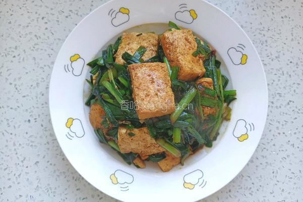 豆腐炒韭菜的做法图解9