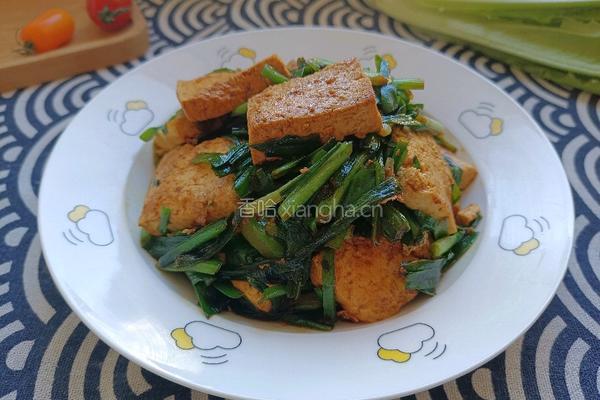 豆腐炒韭菜的做法图解10