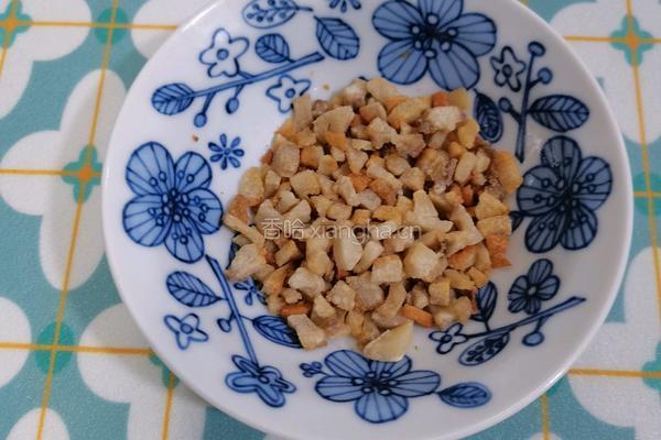 蒜蓉炒生菜的做法图解2
