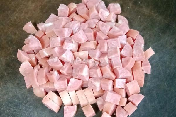 香肠炒毛豆米的做法图解2