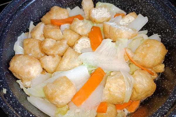 白菜豆腐粉丝煲的做法图解5