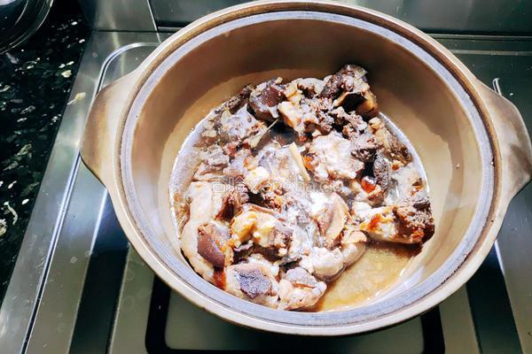 羊肉白菜煲的做法图解5