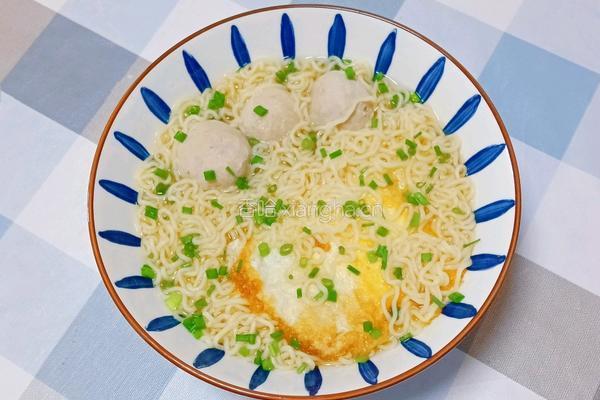 鸡蛋肉丸方便面的做法图解8