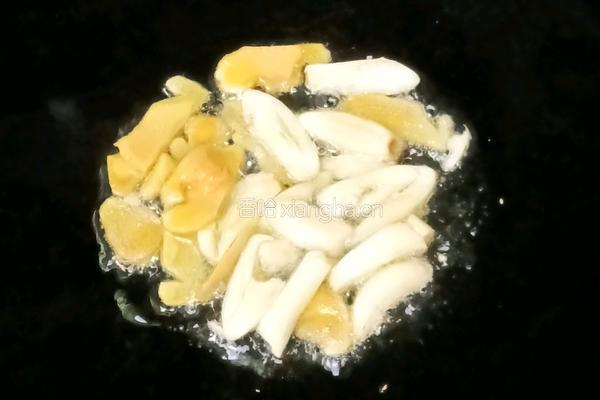 茶树菇烧排骨的做法图解5