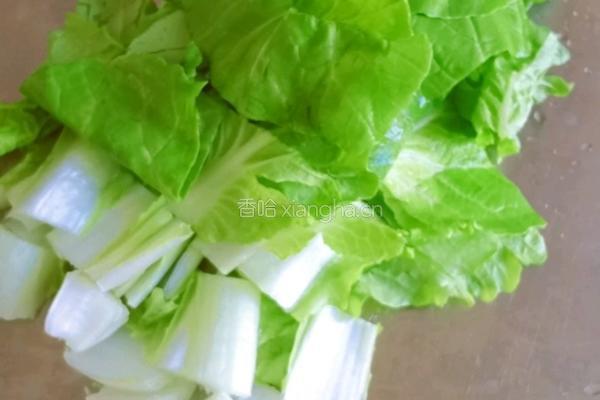 海鲜菇炒小白菜的做法图解2