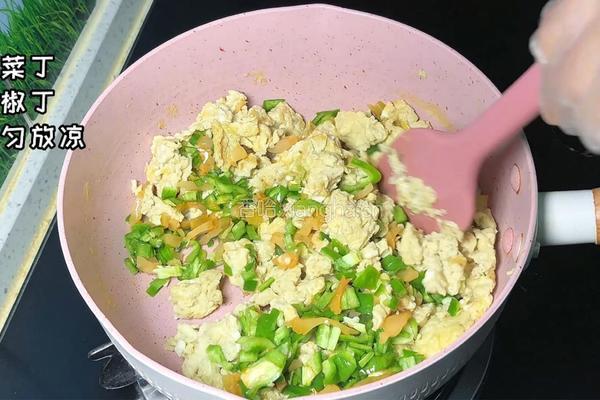 青椒鸡蛋酥饼的做法图解3
