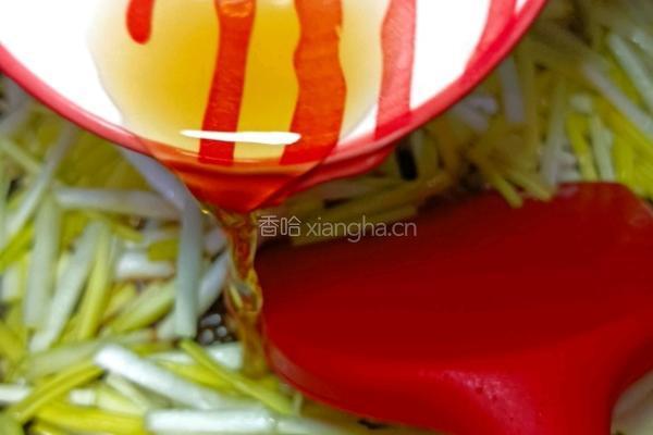 蒜黄炒鱿鱼须的做法图解10