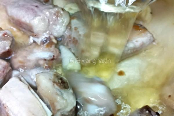 话梅栗子烧小排的做法图解11