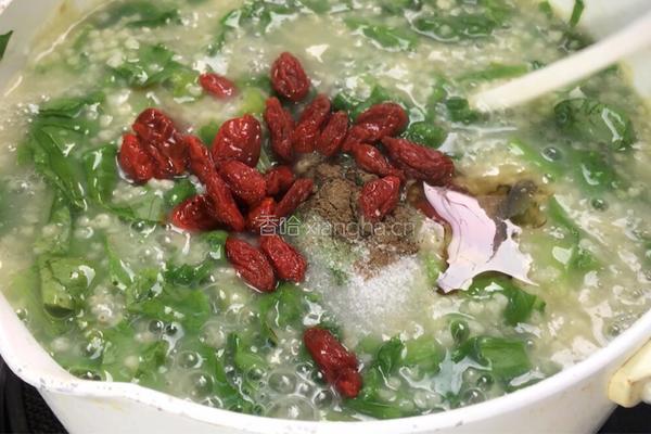 莴笋叶小米粥的做法图解8