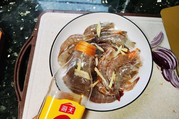 铁板粉丝虾的做法图解2