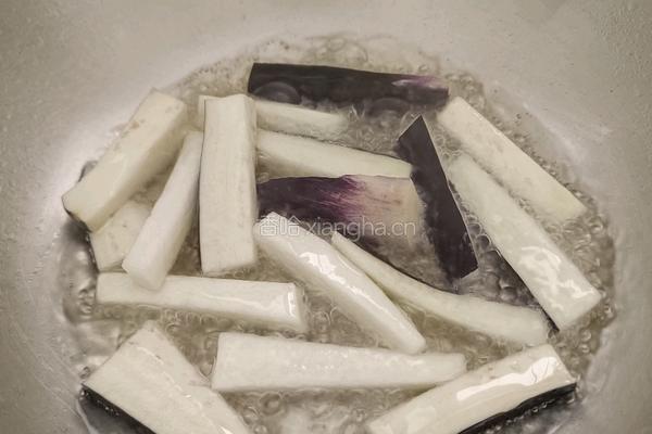 油焖茄子的做法图解6