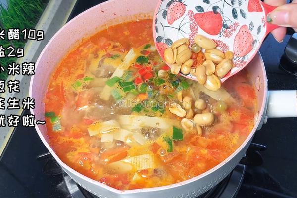酸汤肉沫米线的做法图解6