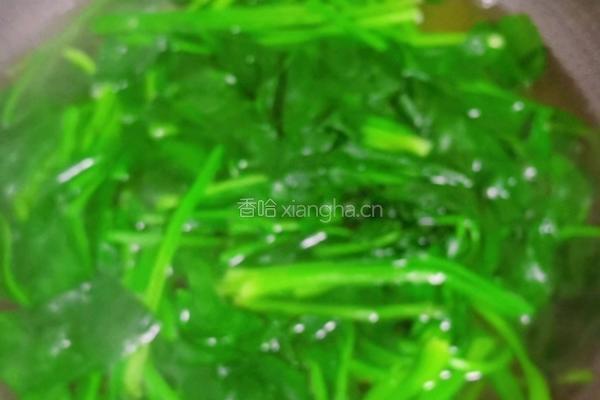 果仁菠菜的做法图解3