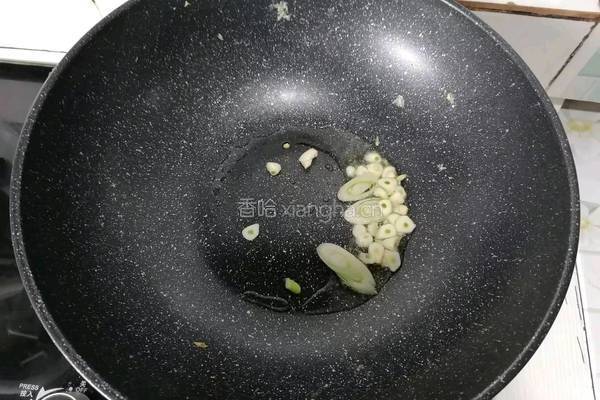 青椒炒鸡蛋的做法图解9
