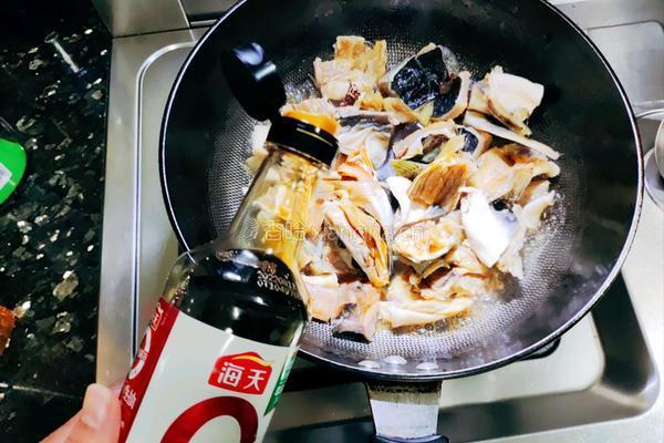 红烧咸鱼干的做法图解6