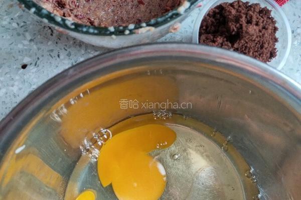 红糖枣糕（海绵蛋糕版）的做法图解1