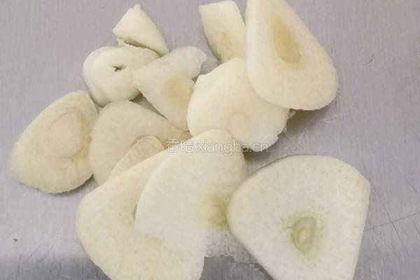 白菜炖豆腐的做法图解2