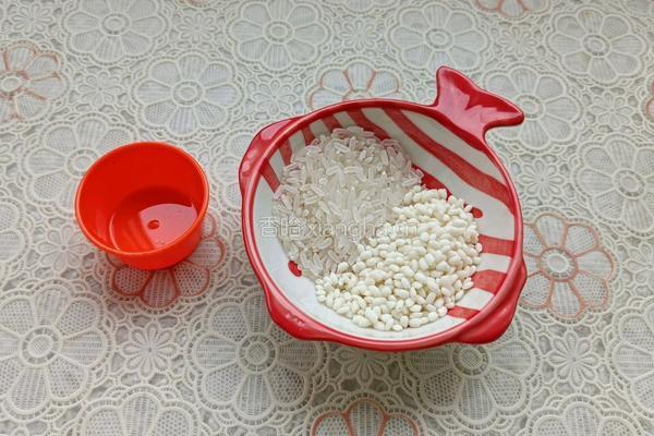 莲藕胡萝卜红枣米糊的做法图解3