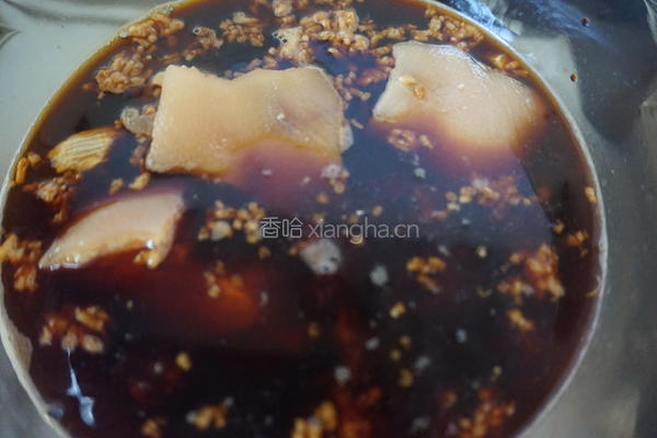 酒酿蹄髈的做法图解8