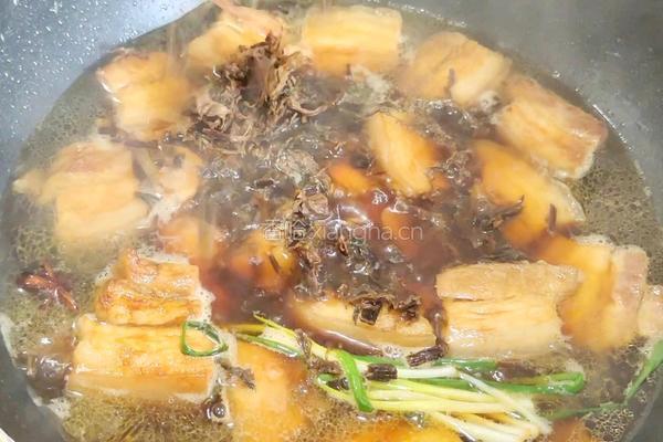 梅干菜烧肉的做法图解9