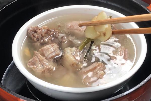 鲜桂圆炖羊排的做法图解7
