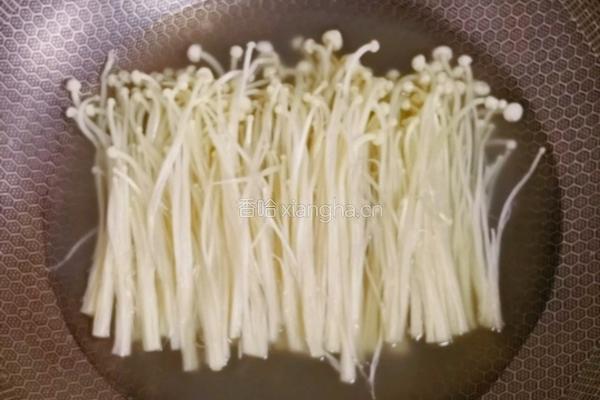 金针菇拌干豆腐胡萝卜丝的做法图解3