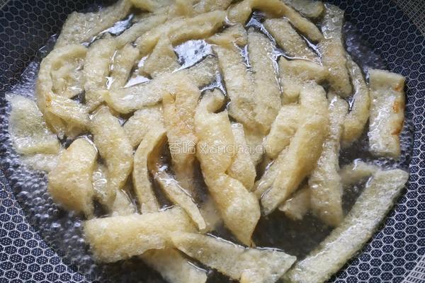 青椒肉皮的做法图解5