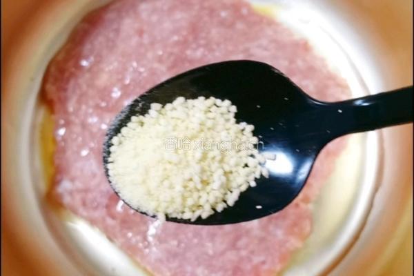 韭菜玉米猪肉馅饺子的做法图解8
