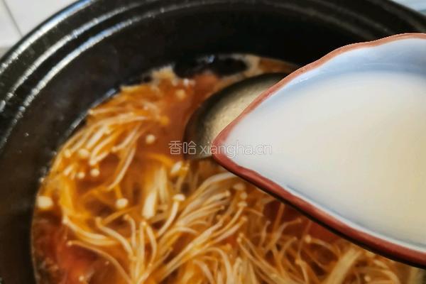 西红柿金针菇鸡蛋汤的做法图解10
