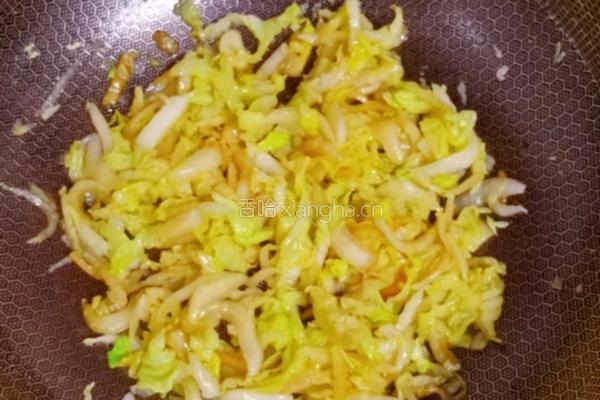 白菜热汤面条的做法图解12