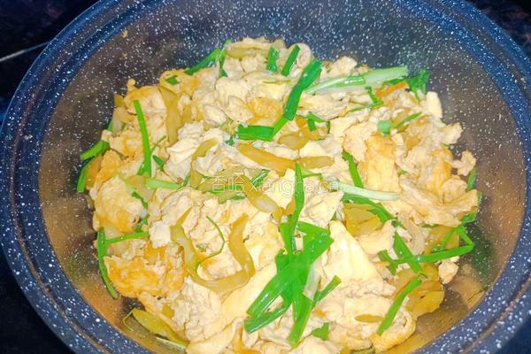 榨菜炒鸭蛋的做法图解8