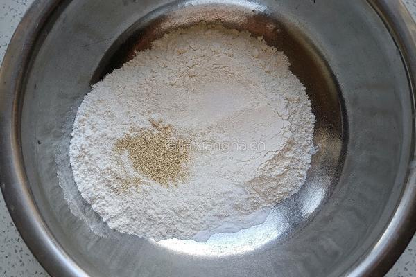 小麻花（免油炸）的做法图解2