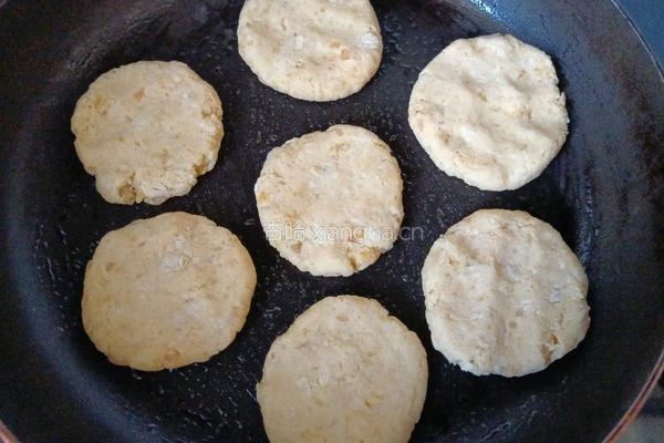红薯糯米饼的做法图解8
