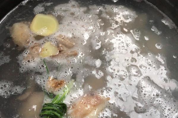 莲藕羊排汤的做法图解6