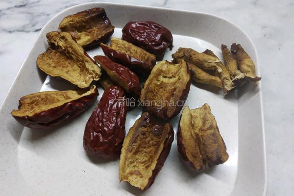红糖大枣发糕的做法图解2