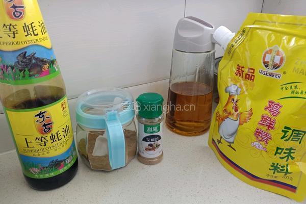 圆白菜鸡蛋粉条素馅包子的做法图解15