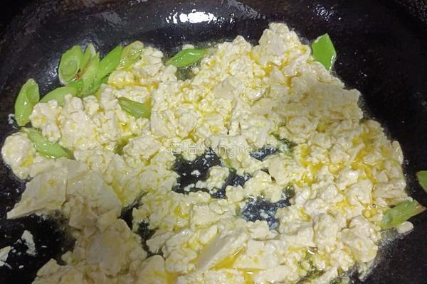 家常炖豆腐的做法图解4