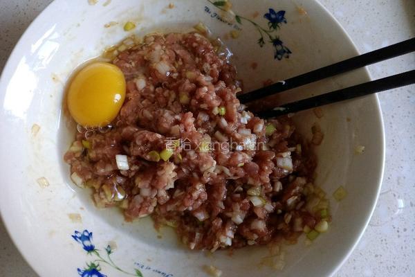 青菜丸子汤的做法图解5