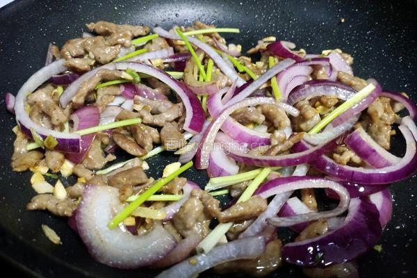 圆葱炒牛肉的做法图解8