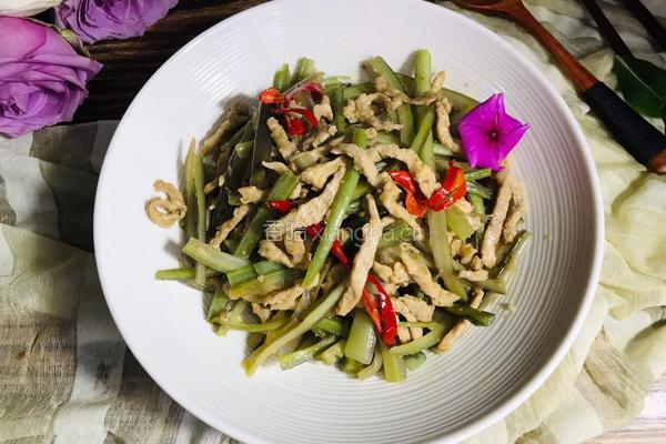 红菜苔梗炒肉的做法图解9