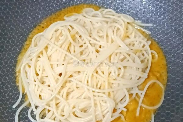 日式咖喱鸡肉意面的做法图解9